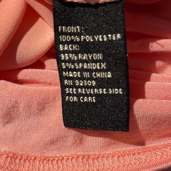 NWT/DG2 By Diane Gilman mixed media layered easy tank. Size Large 20” pit to pit - Picture 6 of 6